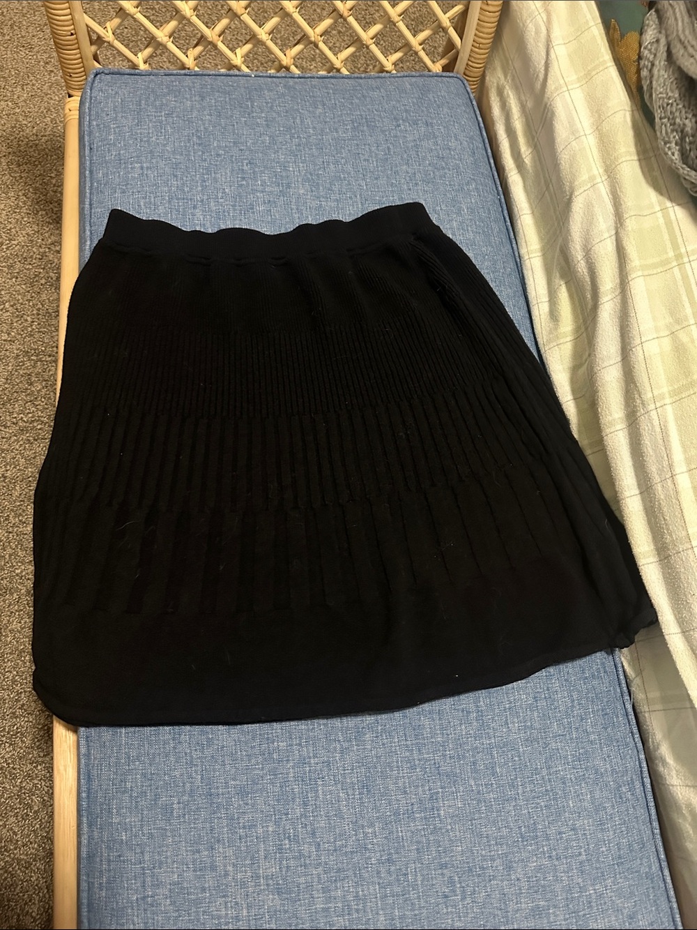 St. John Collection Black Knit A-Line Pleated Skirt